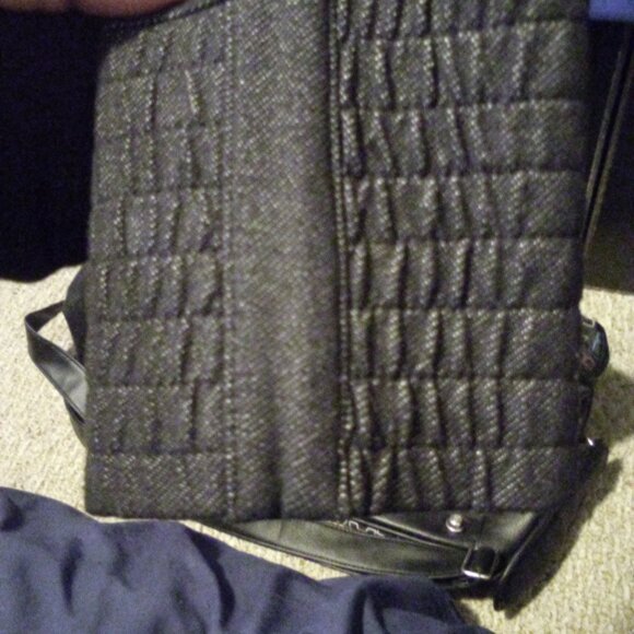 Light Lululemon jacket - Picture 3 of 5